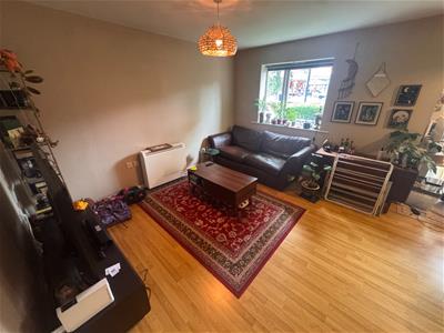 Lounge/Kitchen